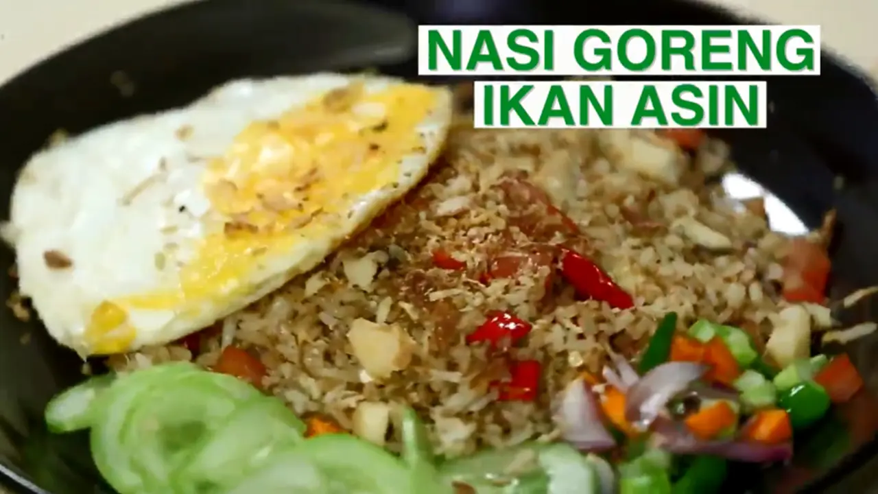 Nasi Goreng Ikan Asin