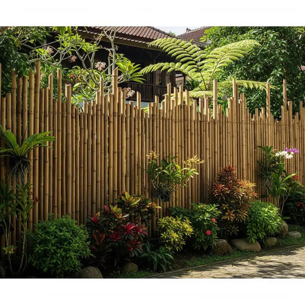 Cara Membuat Pagar Kebun Rumah dari Bambu, Bisa Cegah Ular Masuk