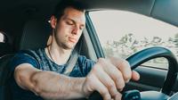 Ilustrasi pengemudi tanpa sadar tertidur (risescience.com)