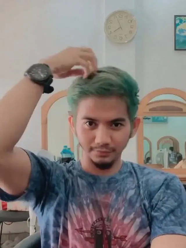 Ubah Gaya dan Warna Rambut, Ini 6 Potret Terbaru Rizki DA Makin Macho