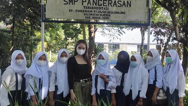 Unggahan Cinta Laura. (Foto: Twitter @xcintakiehlx)