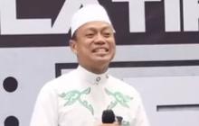 Ustaz Dasad Blak-blakan Ungkap Derajat Anggota DPR, Penjelasannya Simpel Tapi Dalam Menusuk