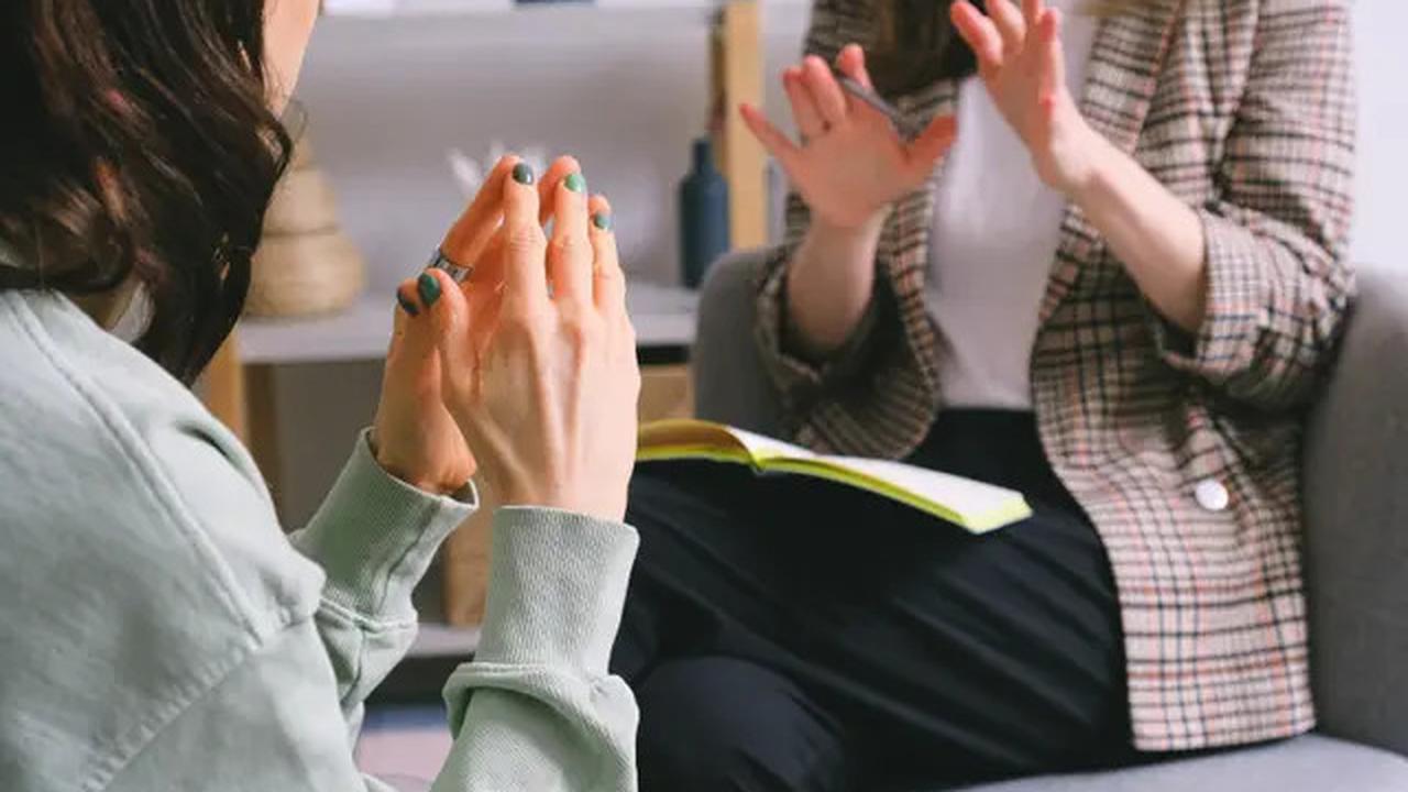 7 Ide Usaha yang Cocok di Rumah untuk Ibu-Ibu Tanpa Harus Tinggalkan Anak