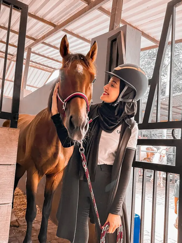 Zaskia Sungkar