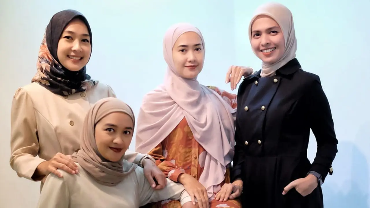 Founder ZauraModels Witha Fitra, Dian Ayu, Lulu Elhasbu, dan Lydia Septiani Warapsari.