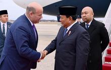 VIDEO: Prabowo Dikawal Didiet dan Teddy Tiba di Amerika, Terima Tanda Cinta "We Love You Pak!"