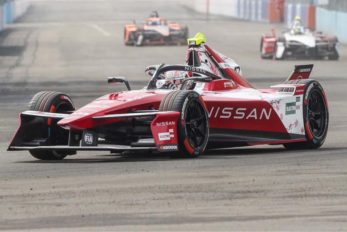 FOTO: Kualifikasi Formula E World Championship  Jakarta 2025, Jake Dennis Tercepat