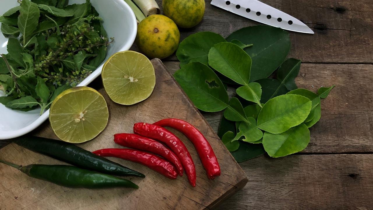 Lezatnya Sambal Pecak, 3 Resep Pedas untuk Menambah Kenikmatan Hidangan