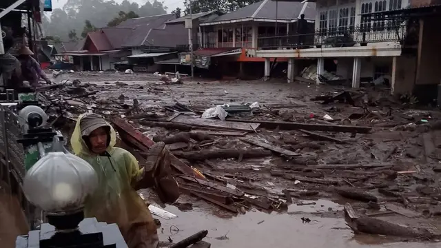 banjir bandang malalak sumbar