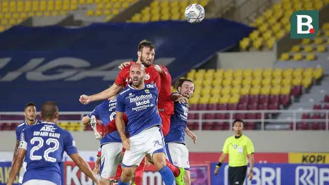 Foto: Gol Marko Simic Bawa Persija Jakarta Ungguli Persib Bandung di Babak Pertama dalam Laga Pekan ke-12 BRI Liga 1