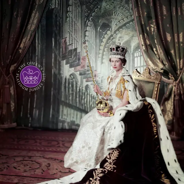 Koleksi Tiara Ratu Elizabeth II