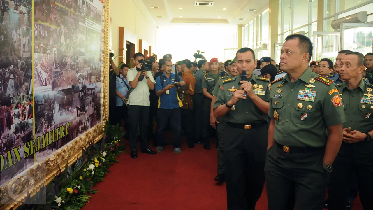 20151203-Usai Buka Paripurna TMD ke-36, Panglima TNI Gatot Nurmantyo Silaturahmi dengan Mantan Petinggi TNI-Jakarta