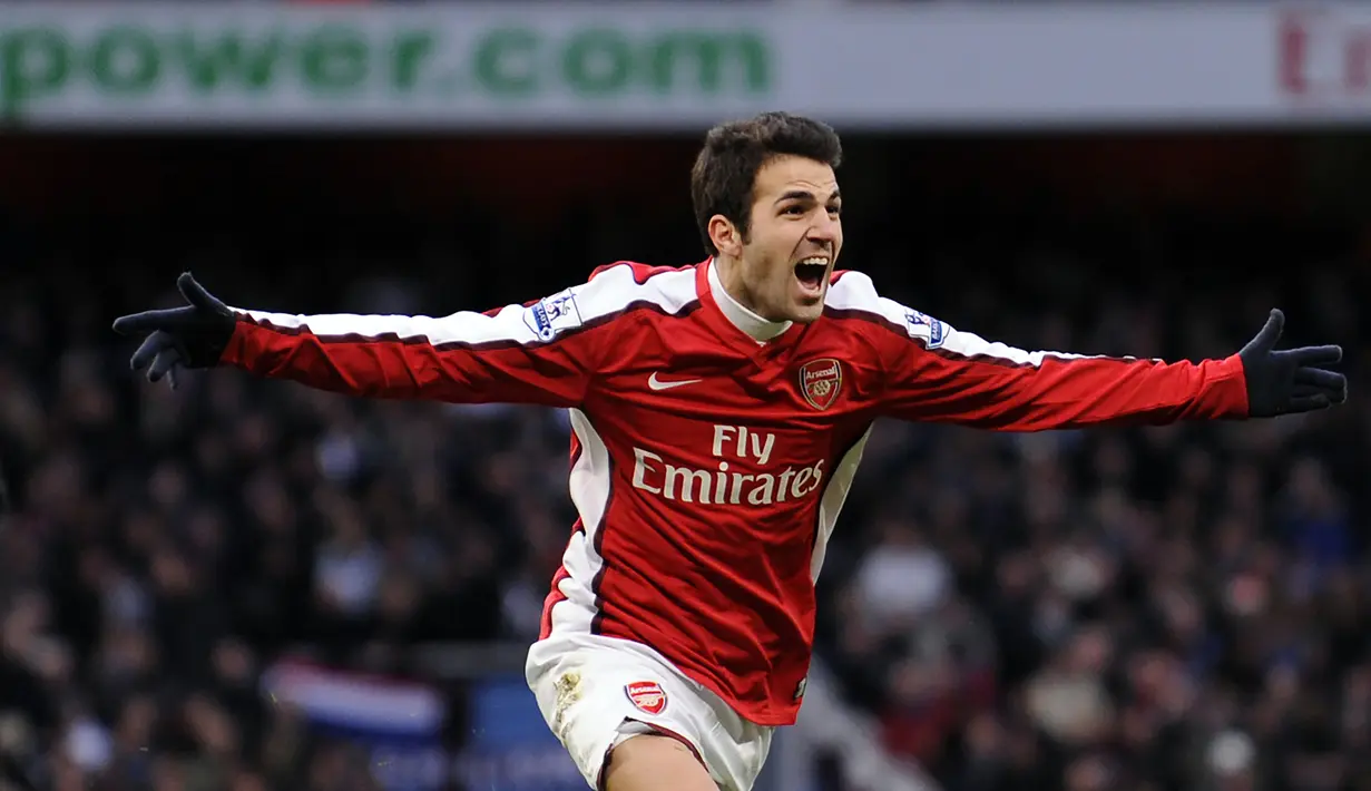 Cesc Fabregas (350 laga) - Pemain asal Spanyol ini memiliki catatan 350 penampilan saat membela Arsenal pada tahun 2004-2011. (AFP/Adrian Dennis)