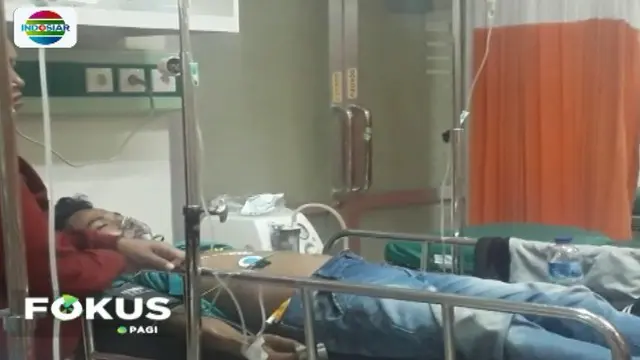 Masuknya Rusmanto ke UGD Rumah Sakit Islam Pondok Kopi menambah panjang daftar korban keracunan miras oplosan di Pondok Kopi, Jakarta Timur.