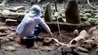 Penemuan Benda Purbakala Sisa Kerajaan Sunda di Ciamis