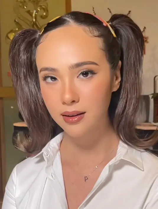 Bisa jadi inspirasi tema pesta ulang tahun kamu nih. Bagaimana menurutmu, Sahabat Fimela? [@pammybowie/@@makeupbycla]