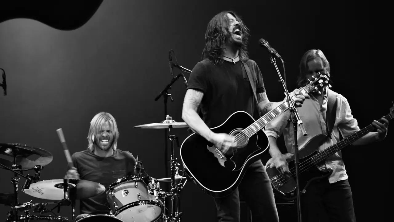 [Bintang] Foo Fighters