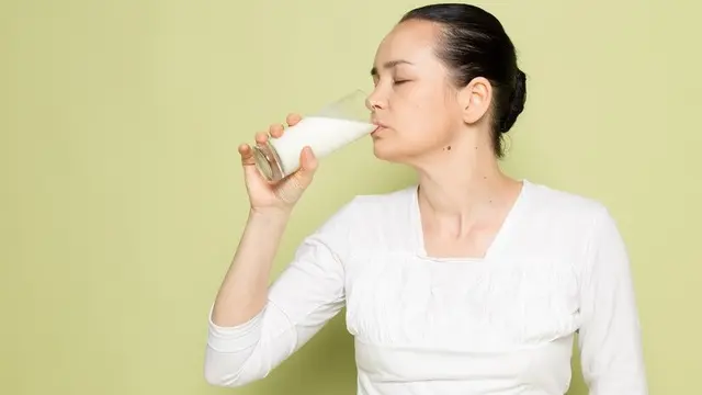 Beberapa jenis makanan ternyata dapat memicu jerawat (Foto/Sumber: Freepik)