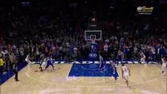 Berita video plat of the Day NBA 2017-2018 kali ini milik pemain Houston Rockets, Eric Gordon, saat melawan Philadelphia 76ers.