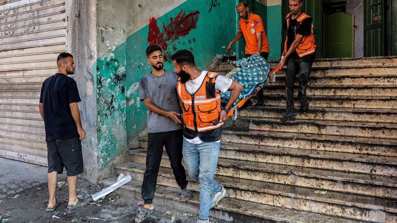 FOTO: Direktur RS Indonesia Gugur, Serangan Israel di Gaza Kian Membabi Buta