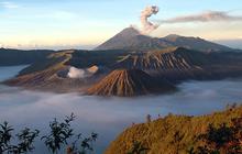 Tak Ada Kaitan dengan Penemuan Ladang Ganja, Ini Alasan Pelarangan Penggunaan Drone di Bromo