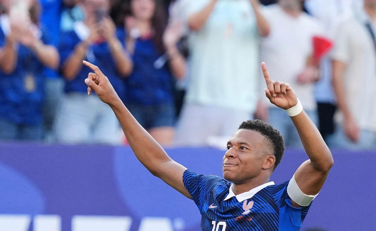 FOTO: Prancis Melaju ke Perempat Final Usai Kalahkan Paraguay