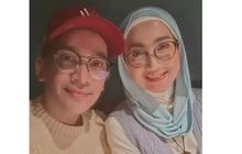 Sering Jalan Bareng, Ruben Onsu dan Desy Ratnasari Sudah Resmi Pacaran?