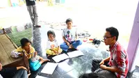 Merekatkan Kaum Marginal dengan Dunia Jurnalis