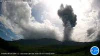 Gunung Lewotobi Laki-laki Erupsi Lagi, Tinggi Kolom Abu Capai 1.500 Meter