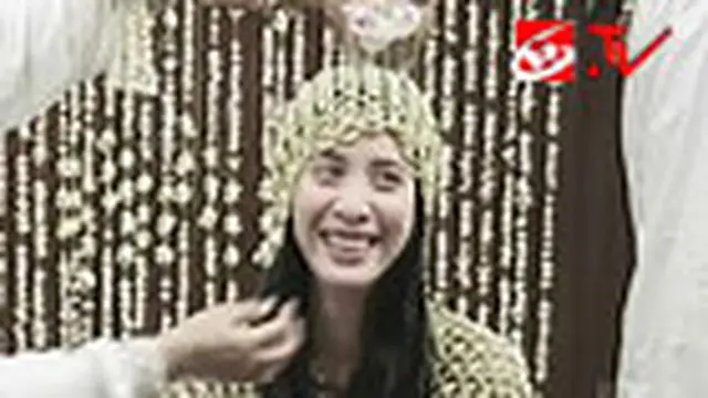 Fanny Fabriana Jalani Prosesi Adat Pra Nikah