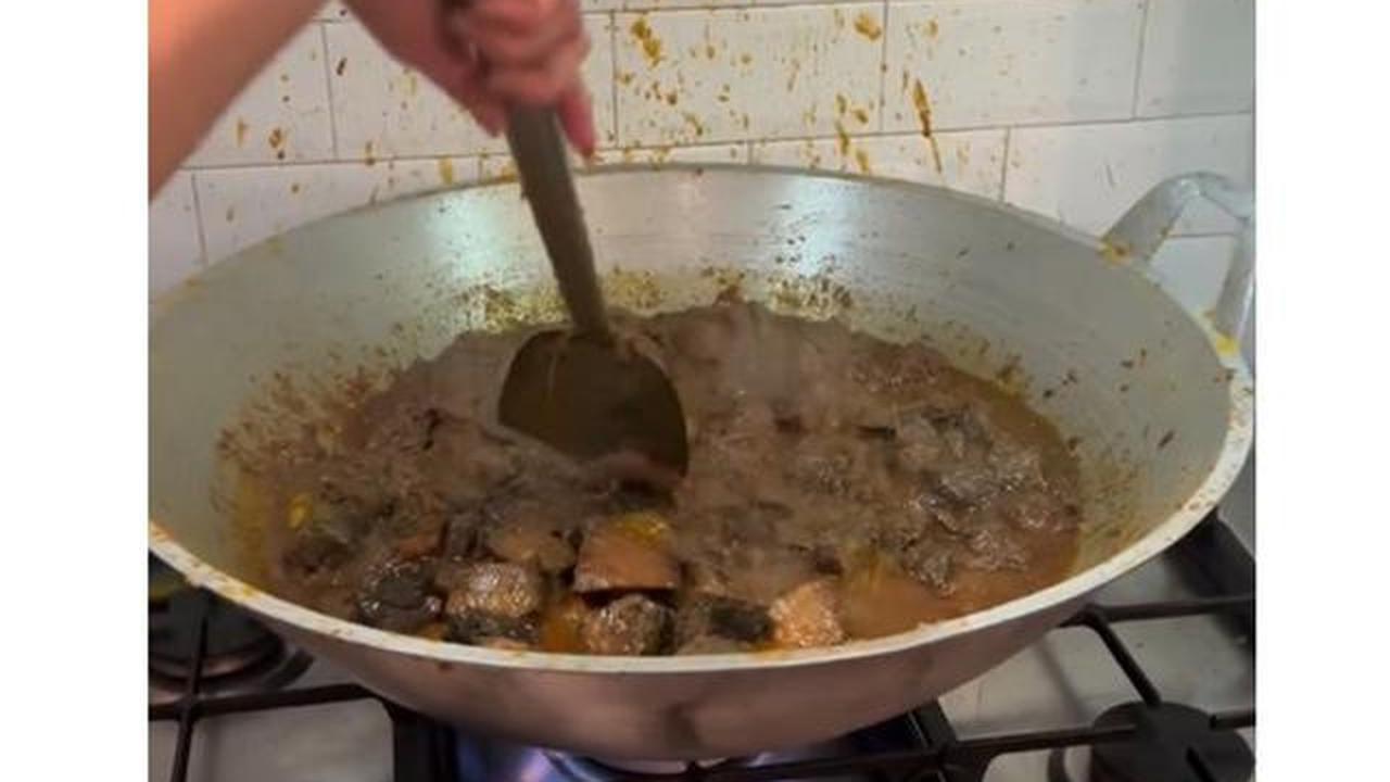 6 Potret BCL Masak Rendang Jelang Lebaran 2026, Tradisi Tahunan Bareng Keluarga