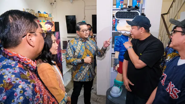Penandatanganan MoU antara Kementerian Ekraf dan Perum Peruri terkait digitalisasi dan HaKI