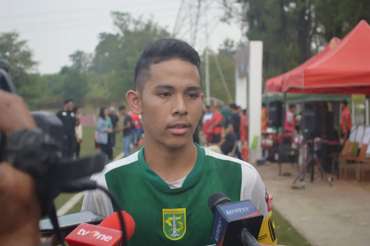 Bek Persebaya Surabaya U-16, Syukran Arabia Samual.