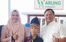 Ibunda Penari Pacu Jalur Rayyan Dikha Nasabah PNM Mekaar, Gelar Lapak saat Anaknya Beraksi