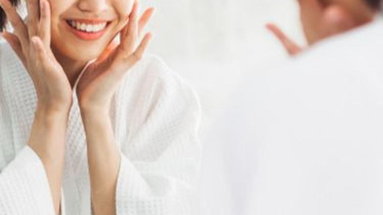 3. Untuk Kulit Berminyak yang Sensitif, Pilih Pelembap yang Mengandung Sooth Agent<br>