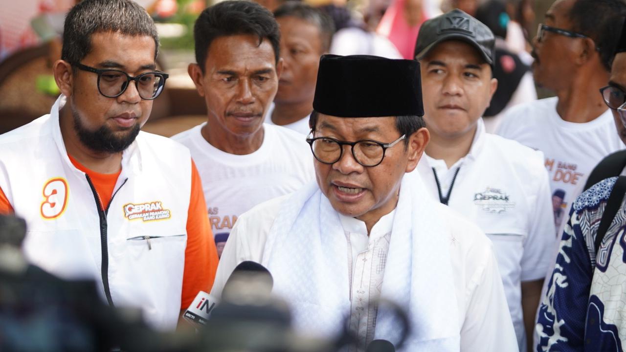 Dibanding Pulau Sampah, Pramono Pilih Bangun PLTS di Kepulauan Seribu