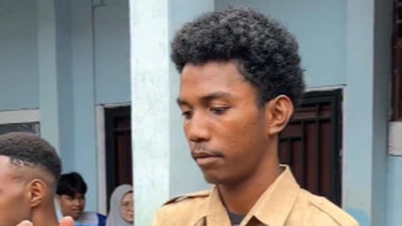 Intip Isi Bingkisan Wapres Gibran untuk Siswa SMK di Merauke, 'Harap Bantuan ini Teman-teman Jadi Termotivasi Rajin Sekolah'