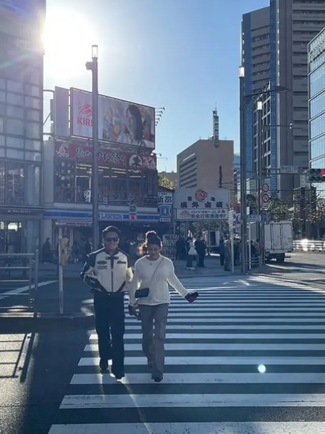 Jefri Nichol dan Maria Theodore di Jepang (Instagram/jefrinichol)