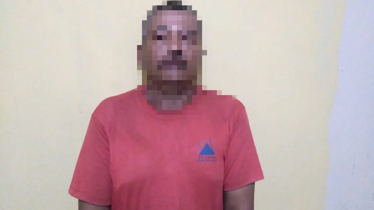 Pelaku pencuri kotak amal di Banyuwangi. (Istimewa)