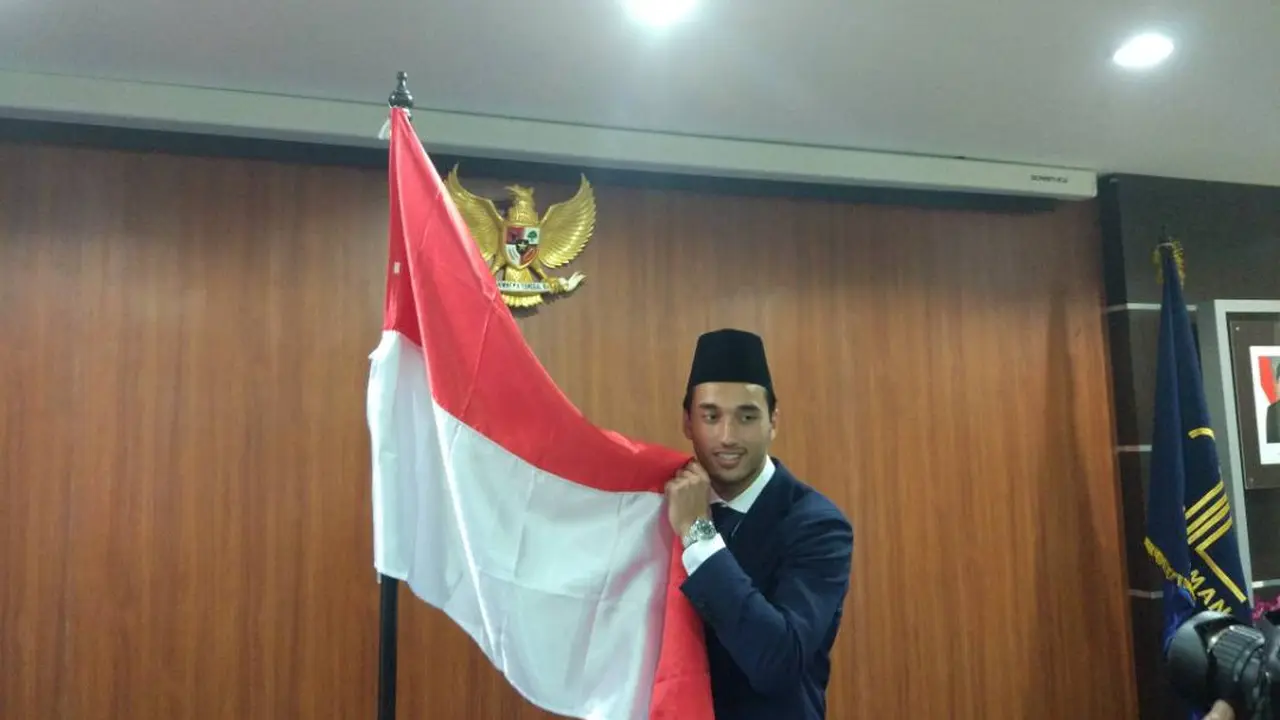Ezra Walian