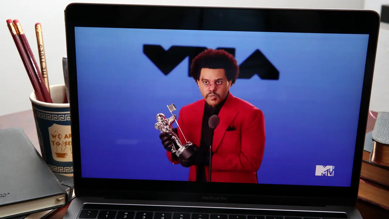 The Weeknd di MTV VMA 2020