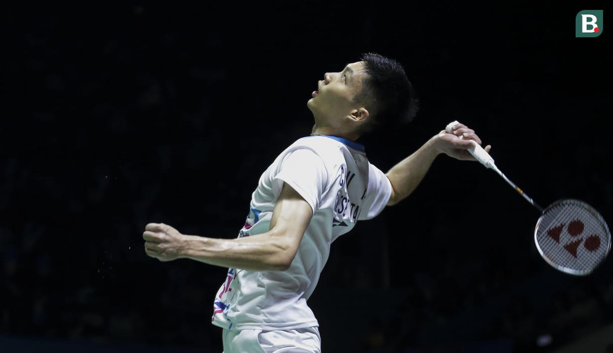 Laga 3 gim selama 76 menit berhasil dimenangkan oleh Chou Tien Chen pebulutangkis asal Taiwan yang menjadi unggulan ke-4 pada Indonesia OPen 2019. (Bola.com/Peksi Cahyo)