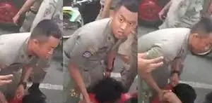 Tri Prawoto (29) Seorang PKL di depan Universitas Sumatera Utara, Medan, dikeroyok Satpol PP kota medan. Berikut videonya