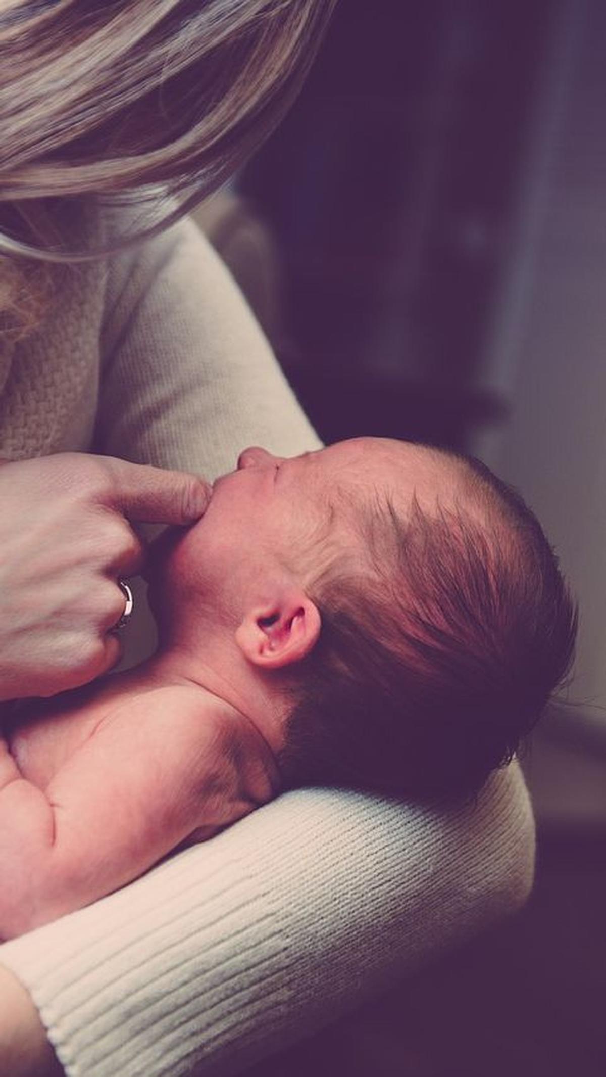 Nama Bayi Laki-Laki 3 Kata Modern Islami Huruf  B<br>