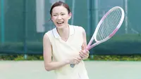 Rekomendasi Raket Tenis Terbaik yang Bikin Permainan Makin Gacor di Lapangan