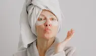 Berapa Lama Pakai Eye Mask? Ini Durasi Ideal dan Cara Pakai yang Benar