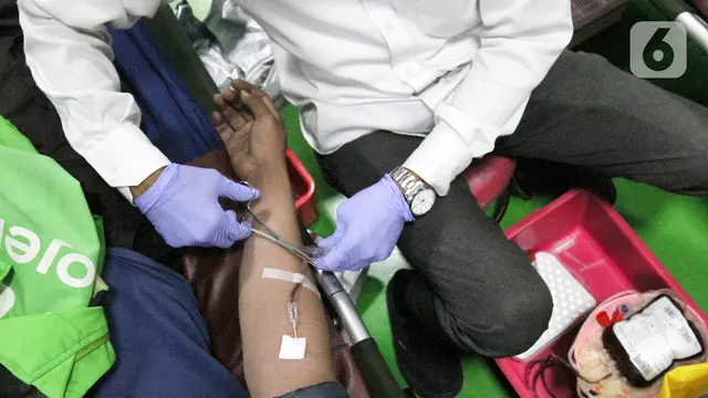 Kolaborasi Gojek dan PMI dalam Pengiriman Instan Transfusi Darah