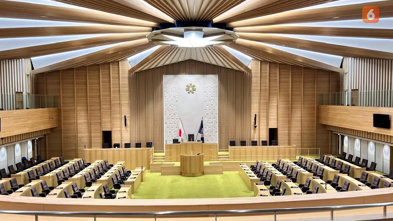 Ruangan parlemen Prefektur Hokkaido yang dikunjungi Jumat (31/1/2025). Kantor Dewan Perwakilan Rakyat Daerah (DPRD) ini berada di Kota Sapporo. (Liputan6.com/Tanti Yulianingsih)