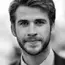 Liam Hemsworth adalah seorang aktor kelahiran Australia