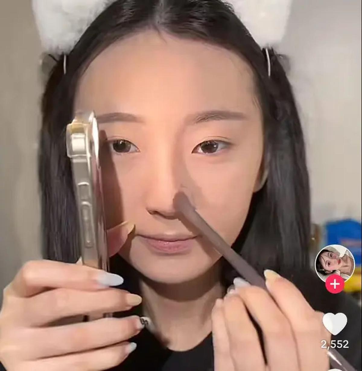 Rahasia Kontur Hidung dari TikTok, Hasil Natural dengan Alat Sederhana